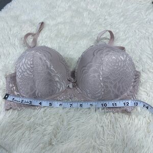 Elegant Lace Underwire Bra - Pink